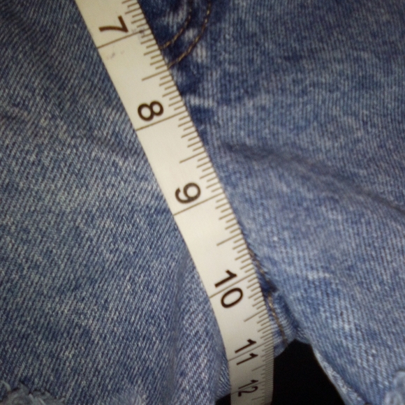 Rustler cut off jean shorts 30x34 - Picture 9 of 9